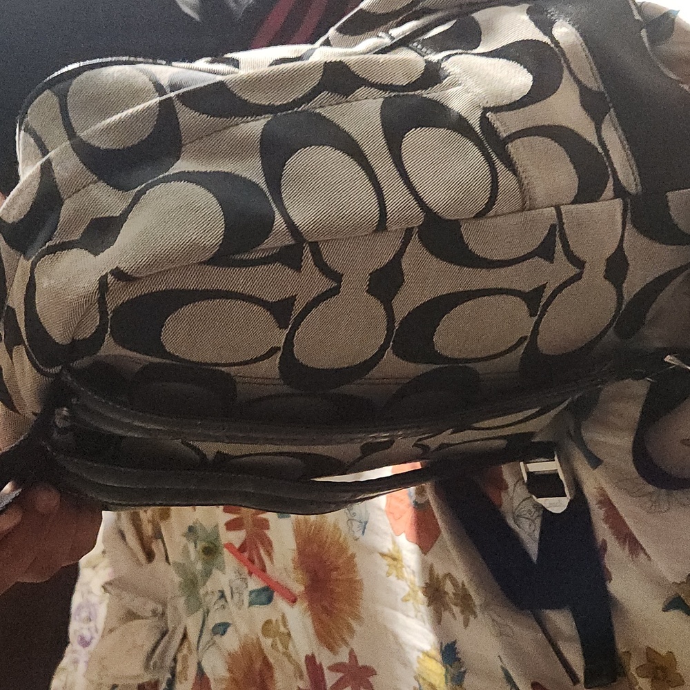 Coach Black Leather Bag - Picture 2 of 4